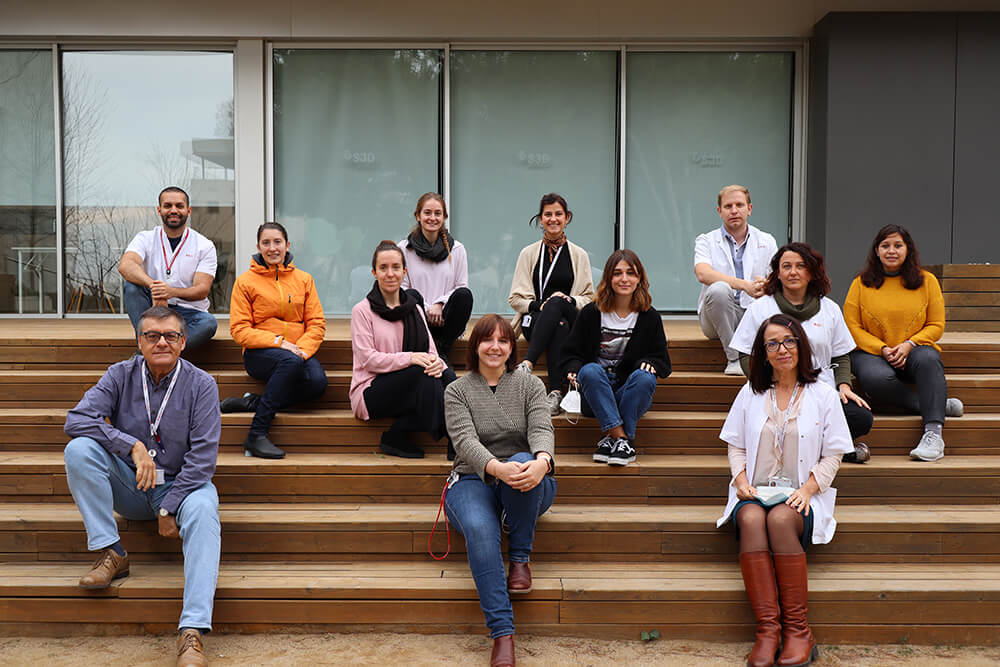 El déficit de GDAP1 causa defectos del transporte mitocondrial y del calcio a los axones de la neuropatía de Charcot-Marie-Tooth