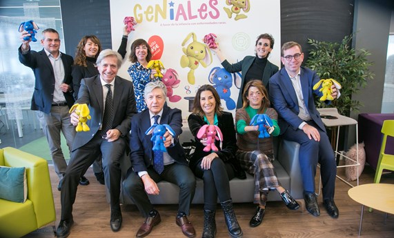 Fundación Solidaridad Carrefour y Famosa presentan los peluches solidarios ‘Geniales’  que apoyarán la investigación del CIBERER Fundación Solidaridad Carrefour y Famosa presentan los peluches solidarios ‘Geniales’  que apoyarán la investigación del CIBERER