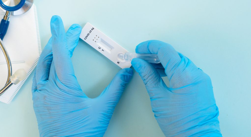 Nuevo enfoque terapéutico para el COVID-19 grave: recuperación más rápida y reducción de la mortalidad