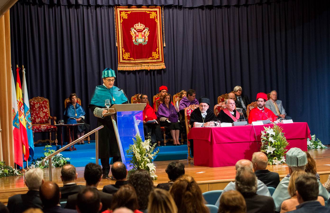 El investigador del CIBERESP Andrés Moya es investido Honoris Causa por la UIMP